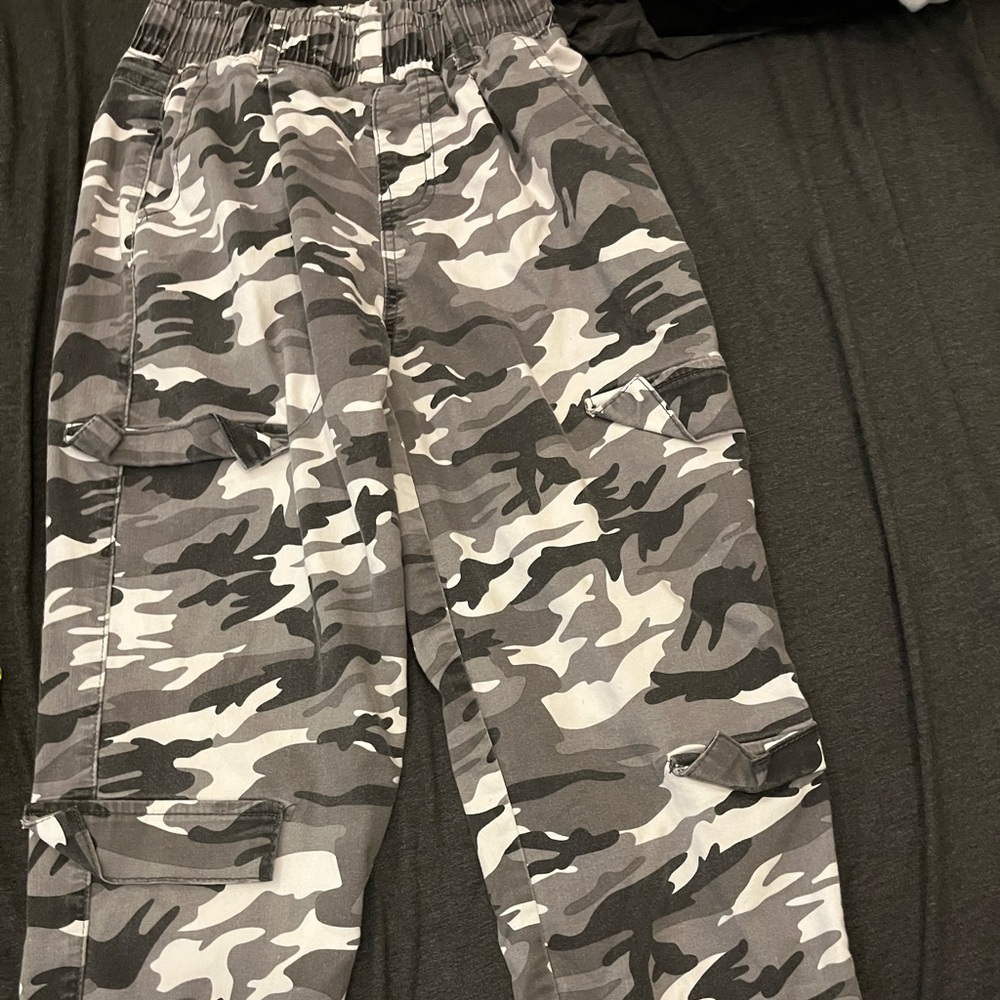 VIP Camo Cargos